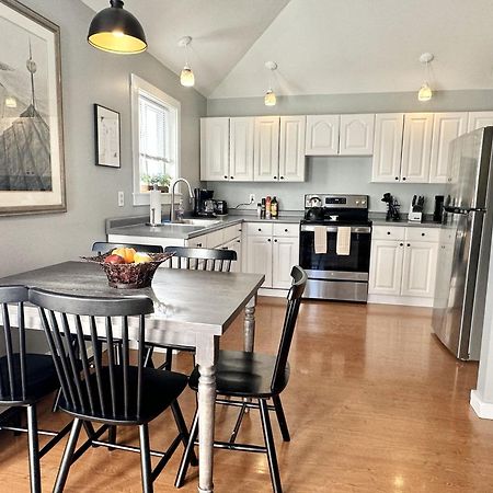 2 Bedroom Home W/ Pondside View Backyard Maine Escape 巴港 外观 照片